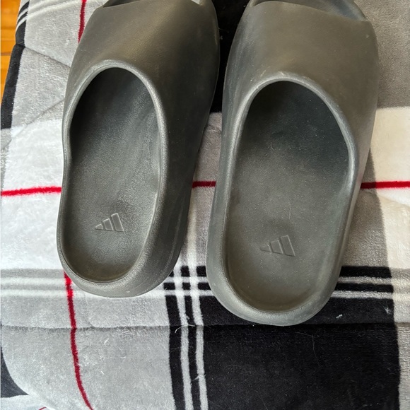 Yeezy slide navy with tag and box - Picture 4 of 5
